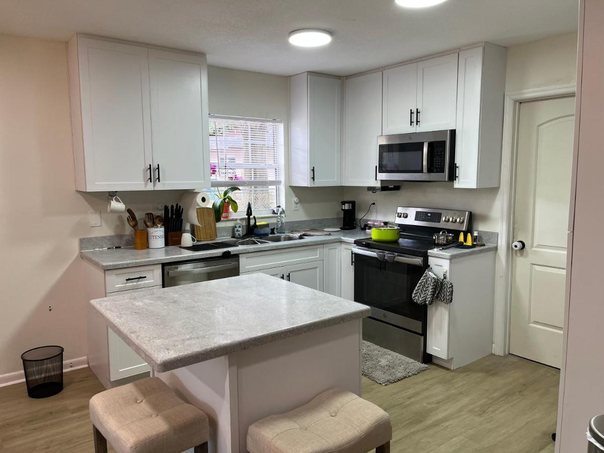 Zenhomes In Brandon Near Tampa Valrico Seffner Eksteriør bilde