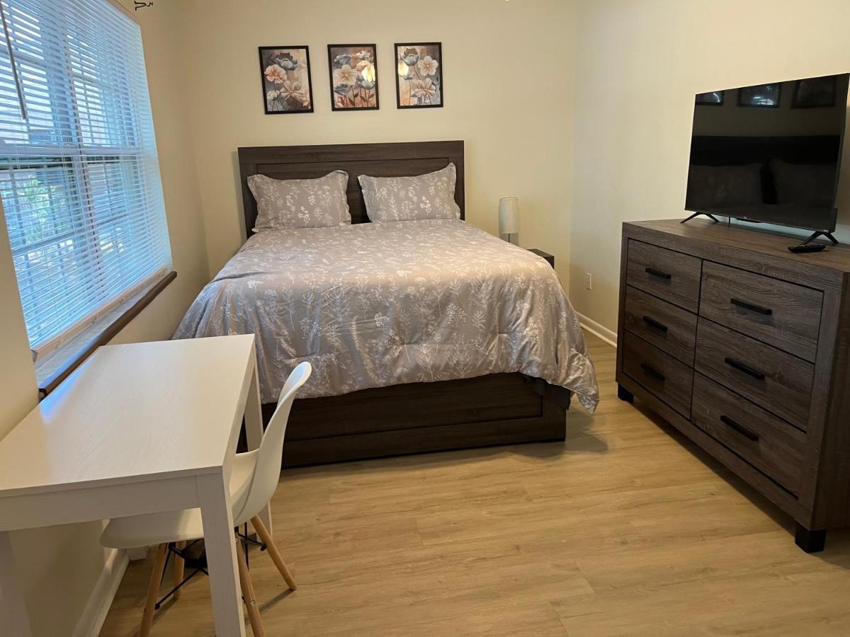 Zenhomes In Brandon Near Tampa Valrico Seffner Eksteriør bilde